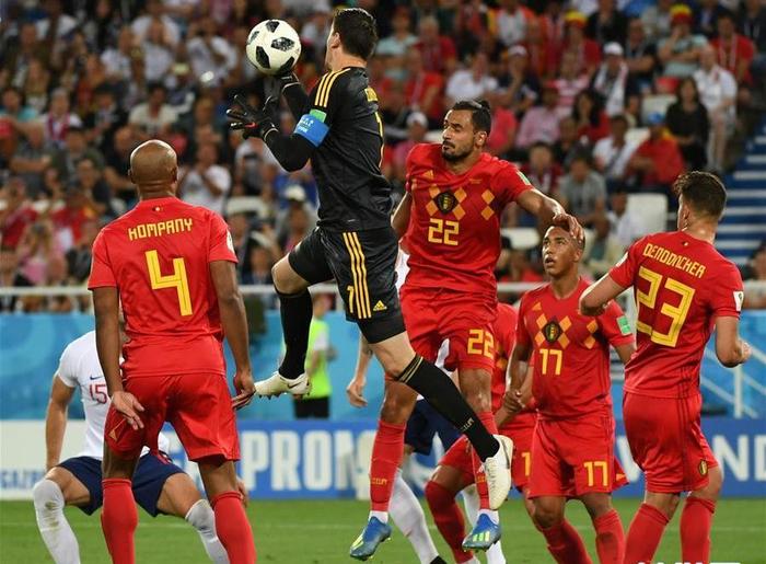 爱游戏在线-德布劳内爆冷击败巴塞罗那，势不可挡引爆全场！的简单介绍